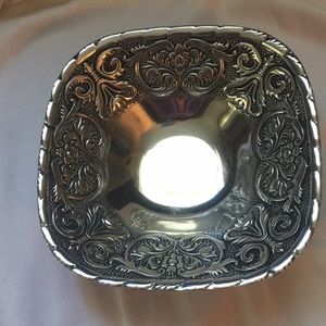 Wilton Armetale RWP pewter Platters